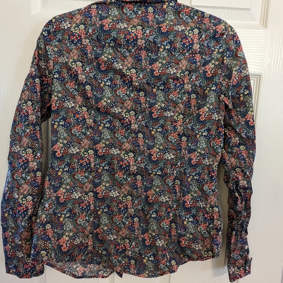 J Crew Perfect shirt in Liberty® elderberry floral - Picture 6 of 6